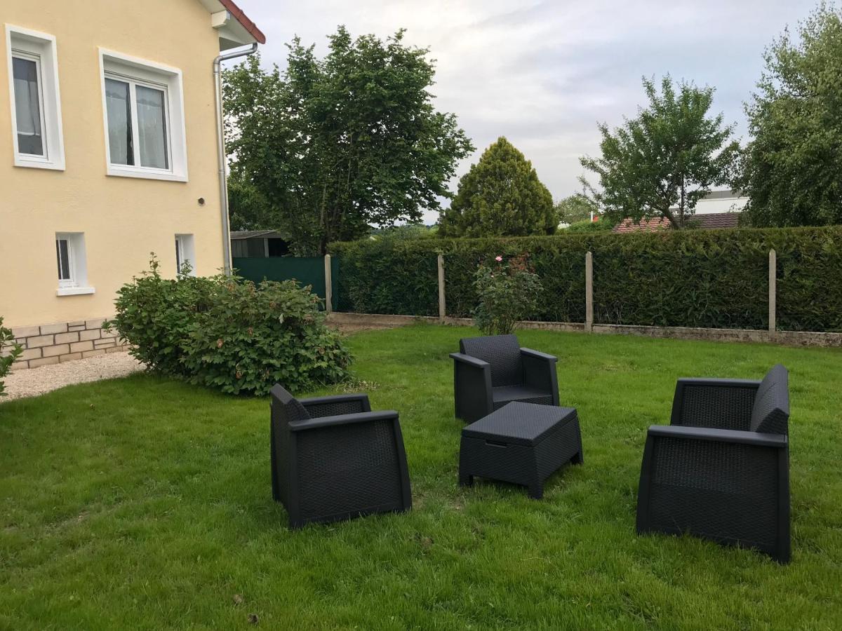 Gite Parislande Proche De Disneyland Reserve Exclusivement Aux Familles Avec Enfants Villa Saint-Germain-sur-Morin Dış mekan fotoğraf